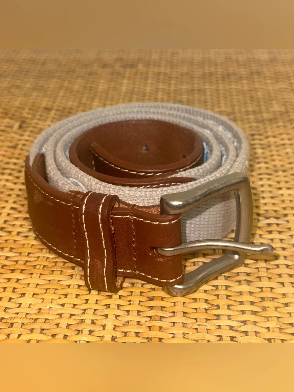 REEL POINT SHELTER ISLAND Embroidered Golf Belt Mens Size 38 Leather Preppy Tan